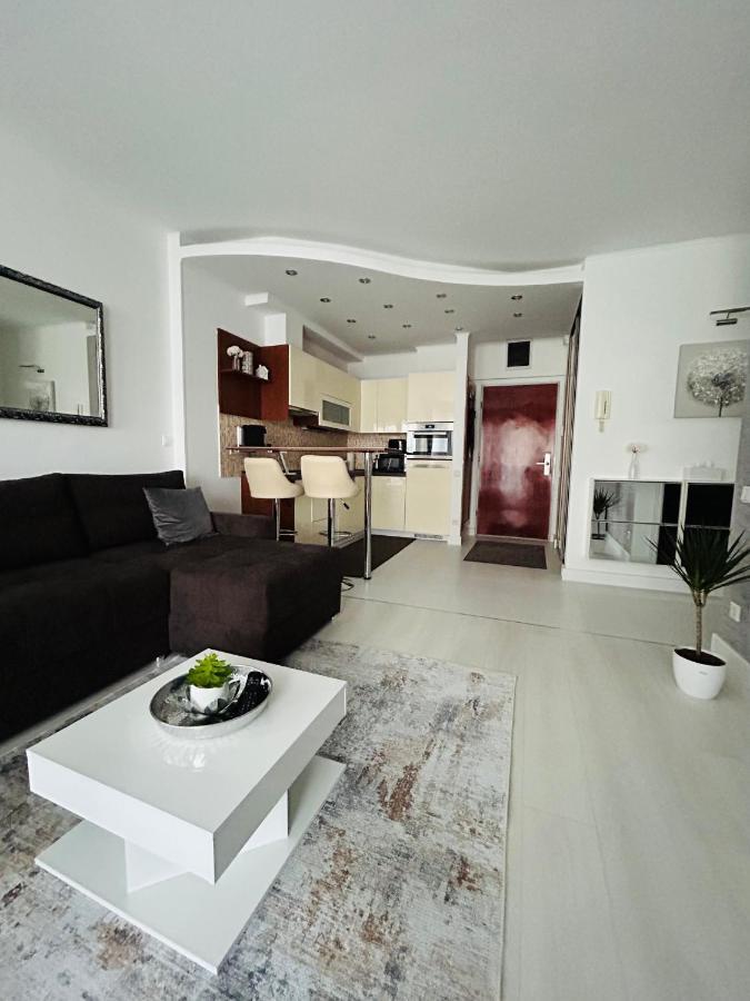 Marina Bay Apartman Budapest Exterior foto